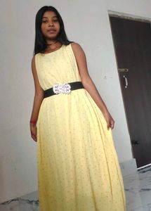 Elegant Yellow Maxi Dress with Embellished Belt