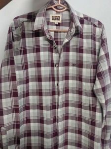 "Sparky premium" Men's Plaid Long Sleeve Shirt.