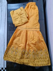 Yellow Shrara Set