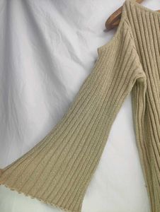 Sparkly Cold Shoulder Knit Top LR-49