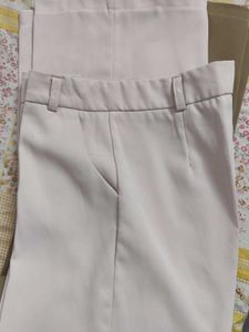 Stylish parallel pants Trousers