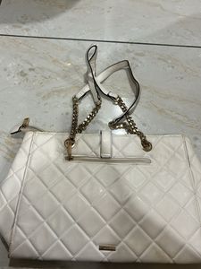 Quilted White Handbag with Gold Chain