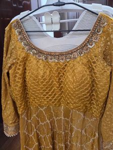 🎉Today only🎉mustard heavy high low suit