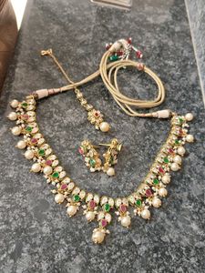jewellery set