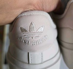 🔻PRICE DROP - ADIDAS Stan Smith X Bonega