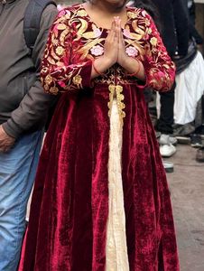 Velvet Ethnic Gown nd skirt 🤍❤️