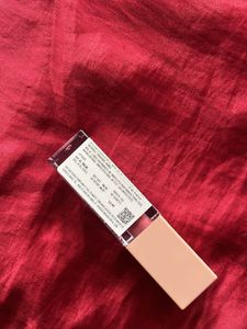 Maybelline New York Smooth And Non Sticky Gloss