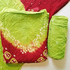 Beautiful Bandhani Unstitched Suit For Women