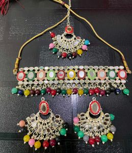 Colorful Kundan Jewelry Set