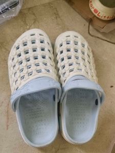 Comfortable White & Blue Clogs