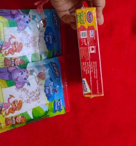 Kids puzzles and stationery items