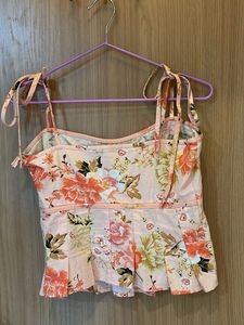 Pink Floral Tie-Up Top 🌸