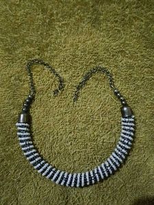 Vintage White And Black Beaded Collar Necklace Bra