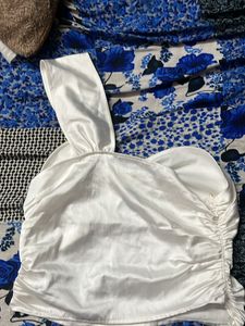 Classy One Shoulder Crop Top