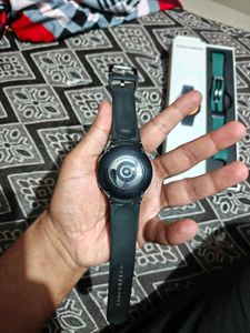 Samsung Galaxy Watch 4