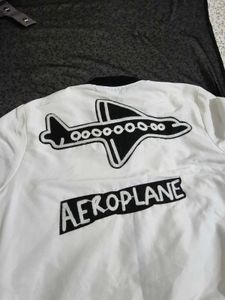 White Bomber Jacket (NEW) 🔥🖤