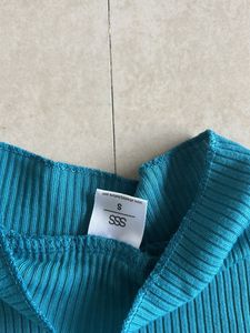 SSS Ribbed Turtleneck Long Sleeve Top