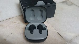 Brand New Bluetooth Earbuds, Tws,