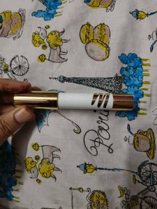 Myglamm perfect curves creamy matte lip crayon