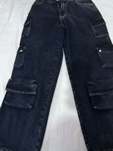 Stylish Washed Black Cargo Jeans