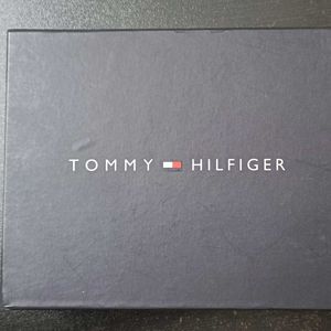 Tommy Hilfiger Leather Wallet