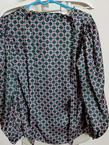 Chic Geometric Print Long Sleeve Top