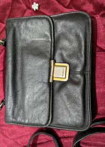 Sereta Vintage Leather Crossbody Bag