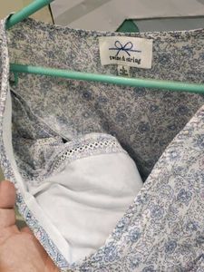 Chic Floral Print Smocked Waist Top
