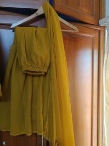 Elegant Yellow Kurta Set