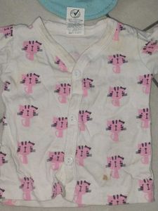 Baby Girl's Cute Cat Print Sleepsuit &amp; Hat Set