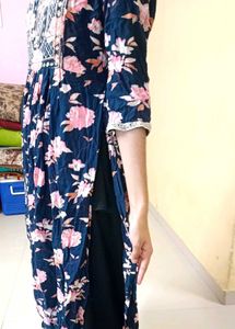 Beautiful Floral Print Kurta