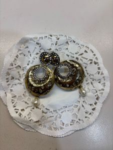 Elegant Gold Tone Pearl Dangle Earrings