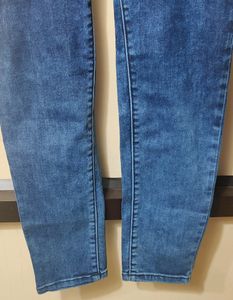 Tokyo Talkies.  Women's Casual Jeans. New With Tag