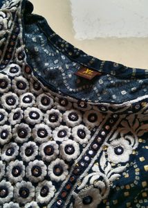 Round Short Kurti