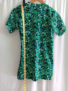 Green Abstract Print Slim Fit Top