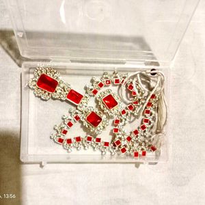 Stunning Red Stone Jewellery Set