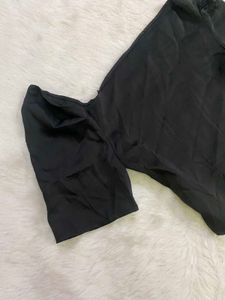 Chic Black Off-Shoulder Puff Sleeve Top