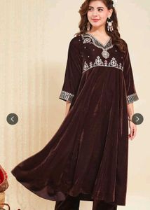 Elegant Brown Velvet Kurta Set with Dupatta