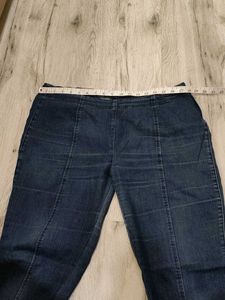 Ma5817 Dark Wash Denim jeans waist 34-36 inches
