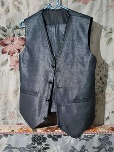 Men's Shiny Grey Coat Suit
