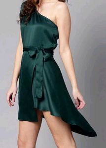 Green One-Shoulder Satin Dress