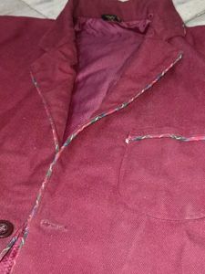 maroon blezar