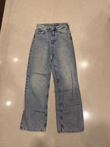 Vintage Wash Loose Fit Jeans 26’