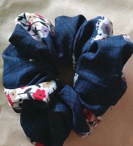 Large Floral Scrunchie(Pack of 2)
