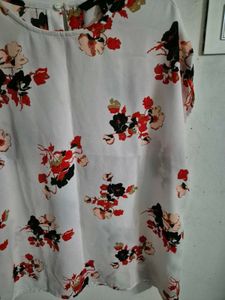 Floral Print Top
