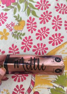 SUGAR Glide Peptide Serum Lipsticks