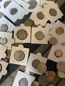 Selling My Old Coins 50pis New Condition