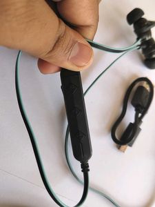 2) boAt Rockerz Wireless Neckband🎧🦻🏻