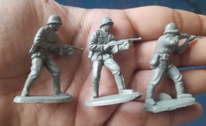 Vintage Toy Soldier Set