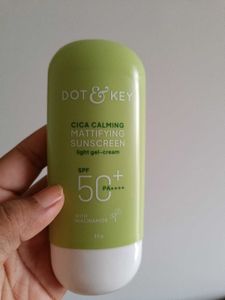 DOT &amp; KEY CICA Calming Sunscreen SPF 50+